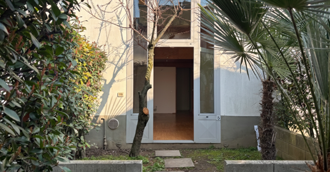 Loft with private garden for sale in Milan - Via Michele Pericle Negrotto